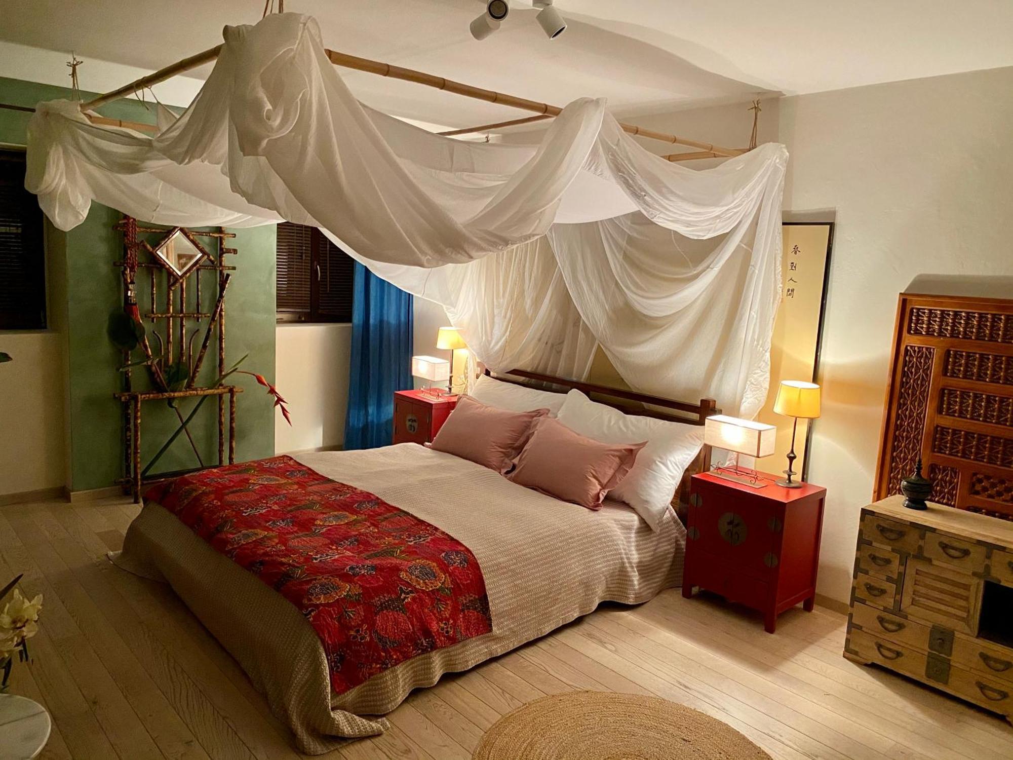 Les 3 Coeurs - Chambres chez charmants habitants Font Extérieur photo